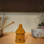 Svijeća od pčelinjeg voska Bee magic Košnica - Košnica