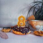 Svijeća za tortu od pčelinjeg voska broj 8