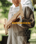 vaga za pčele je dio osnovne pčelarske opreme. vaga se koristi ispod košnice.